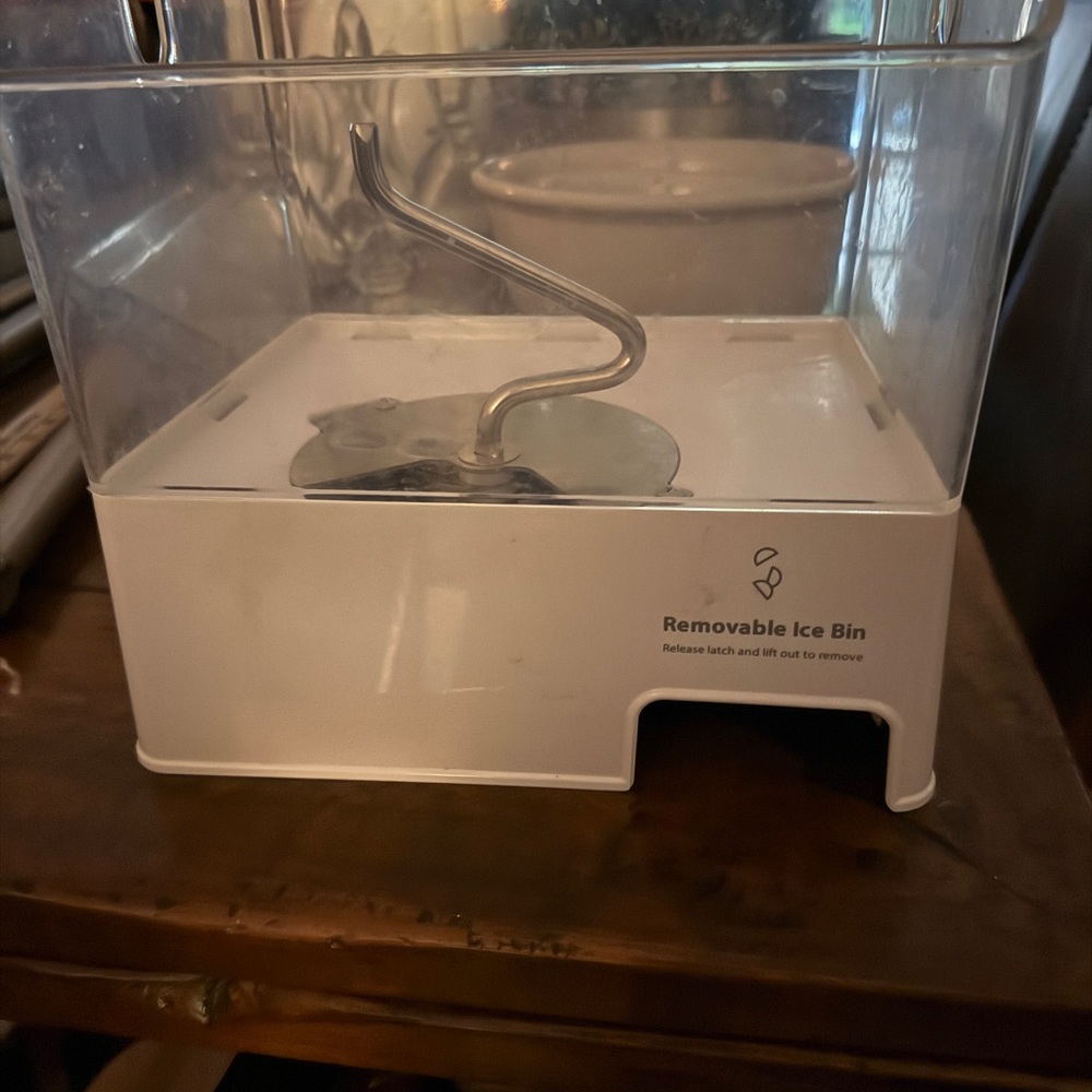 New Removable Ice Bin - White